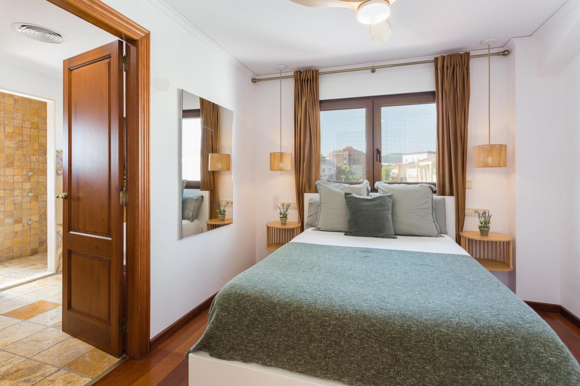 Resort Villa Luny غانديا المظهر الخارجي الصورة