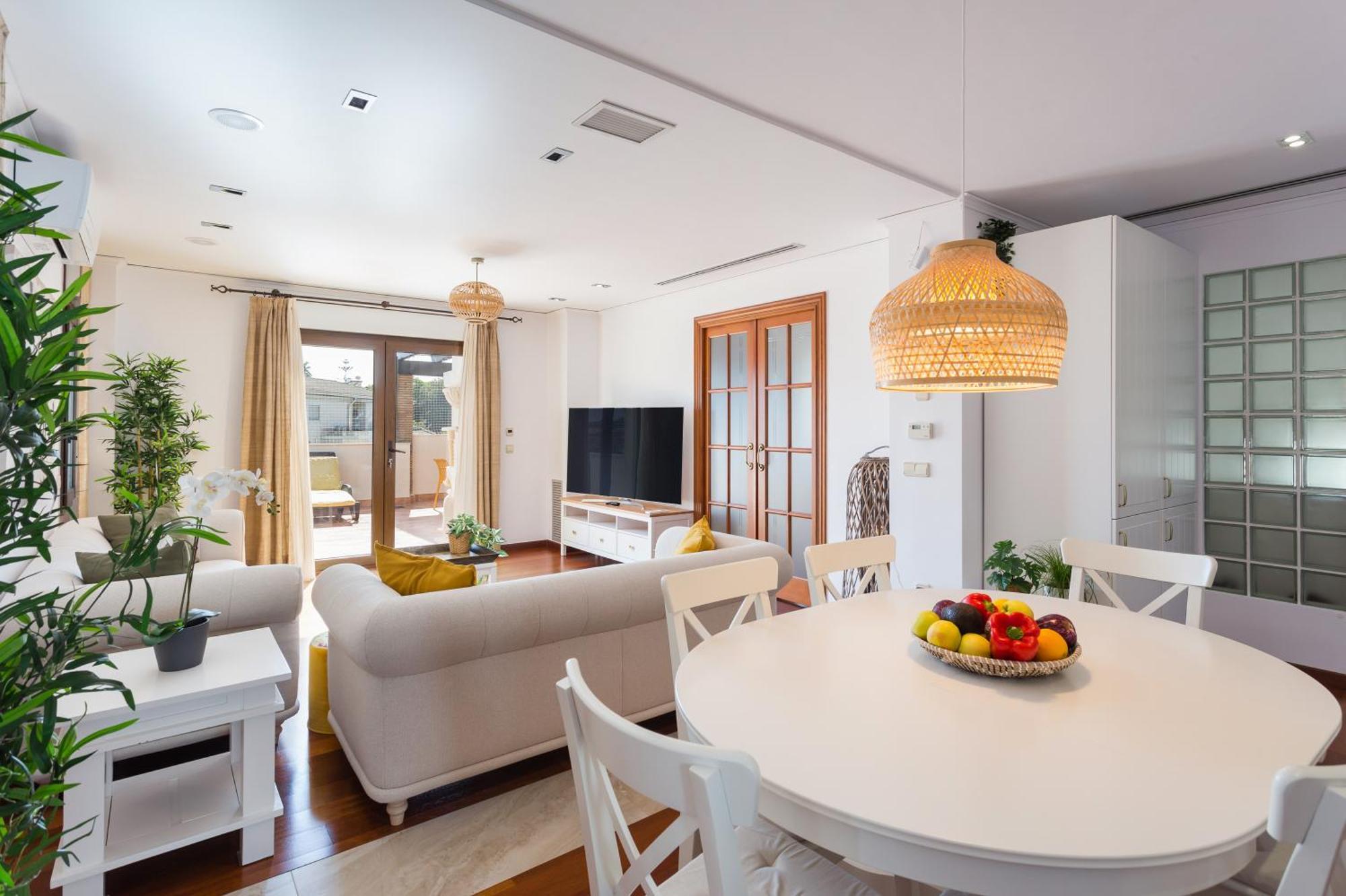 Resort Villa Luny غانديا المظهر الخارجي الصورة